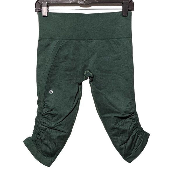 LULULEMON In the Flow Green Capri Leggings 6 - Picture 3 of 6